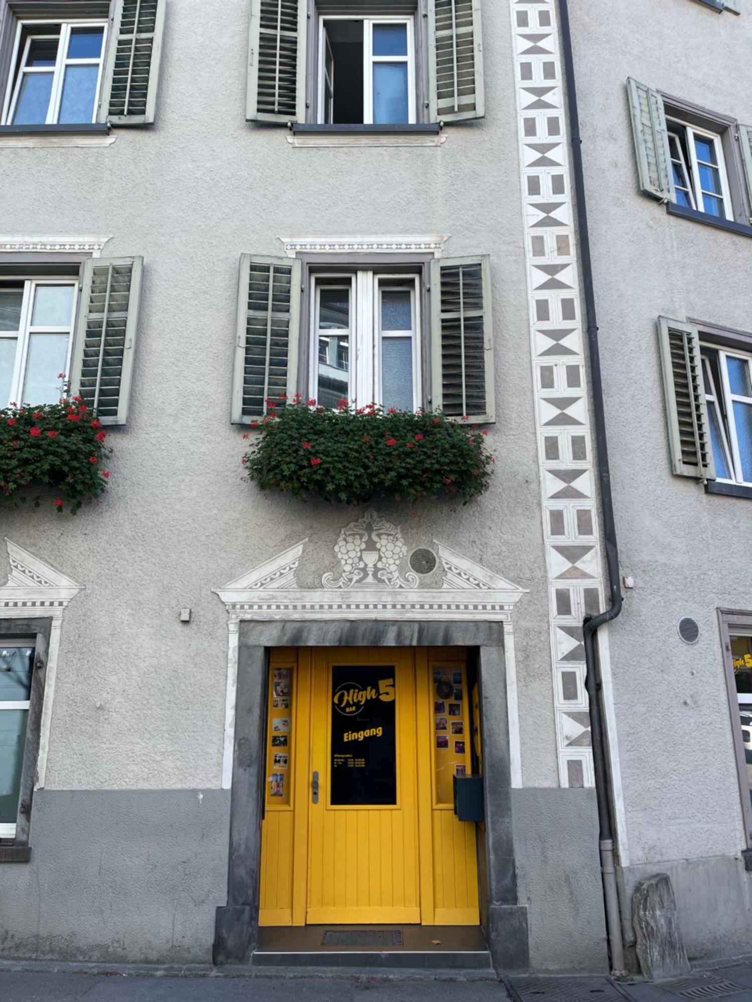 Haus Zum Ruetli Apartment Chur Bagian luar foto