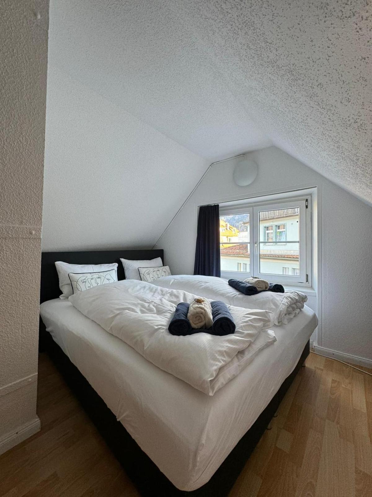 Haus Zum Ruetli Apartment Chur Bagian luar foto