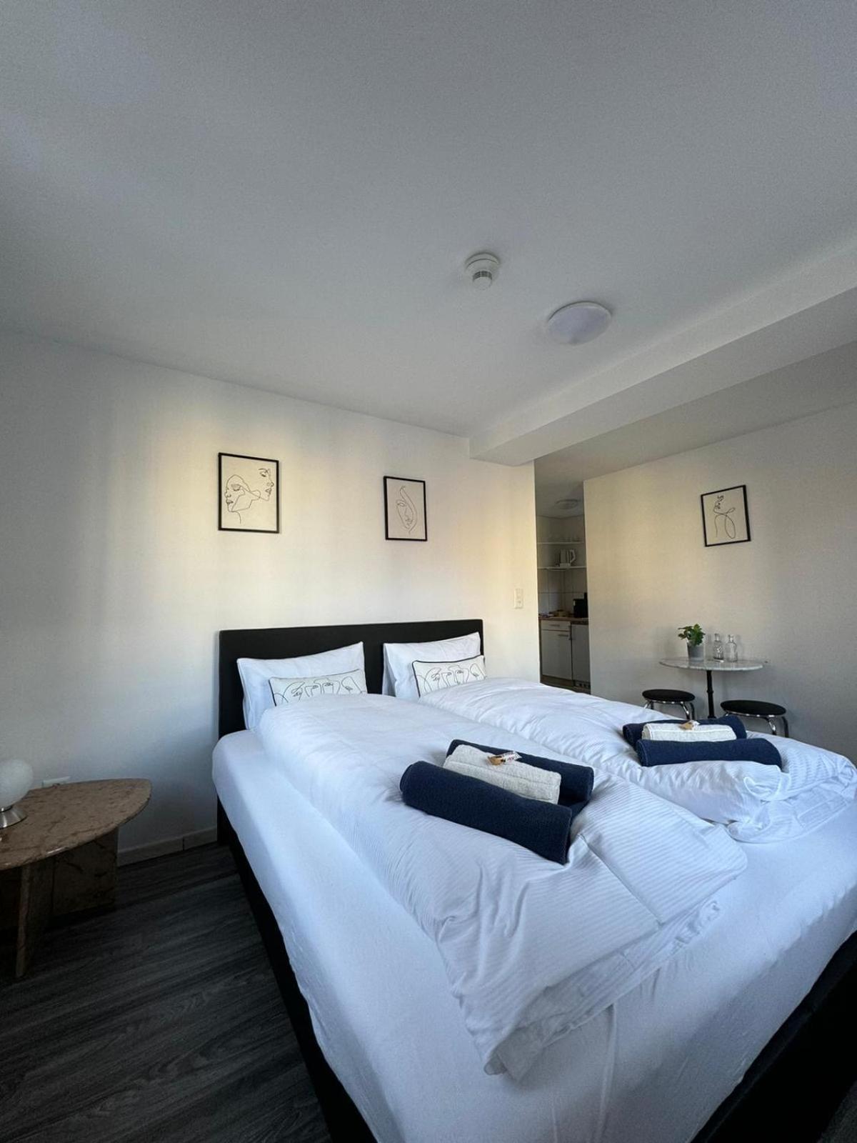Haus Zum Ruetli Apartment Chur Ruang foto