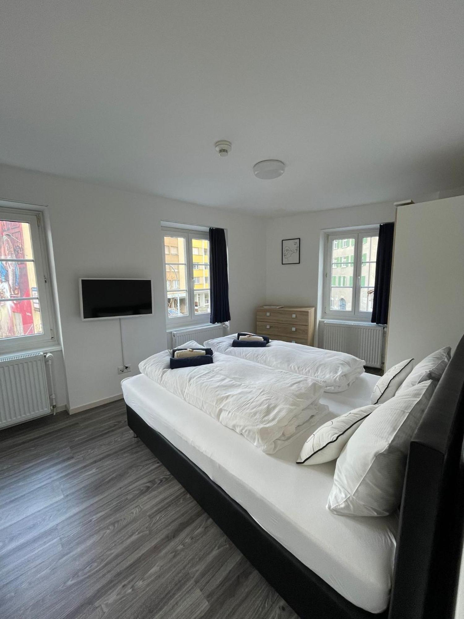 Haus Zum Ruetli Apartment Chur Bagian luar foto