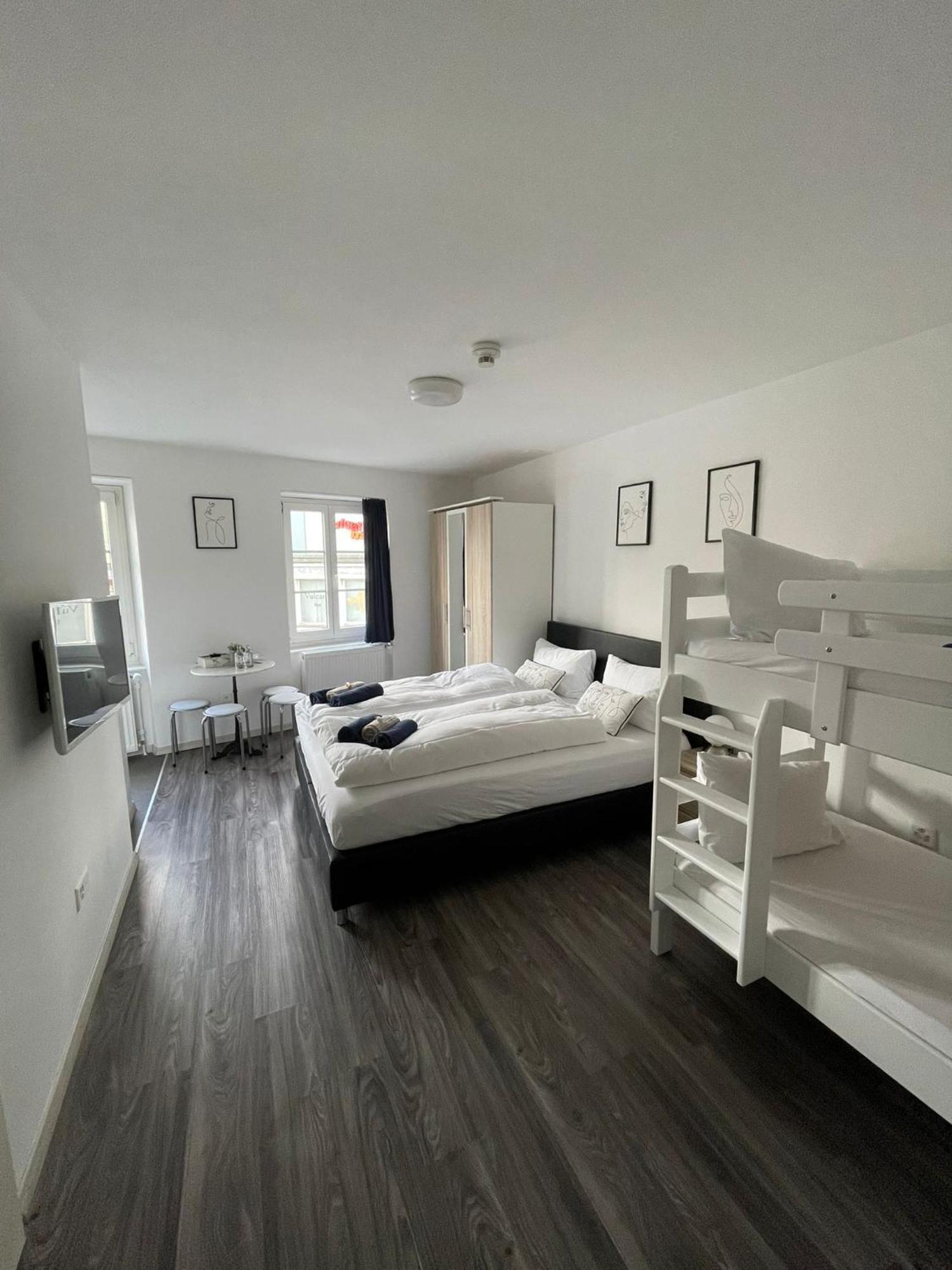Haus Zum Ruetli Apartment Chur Bagian luar foto