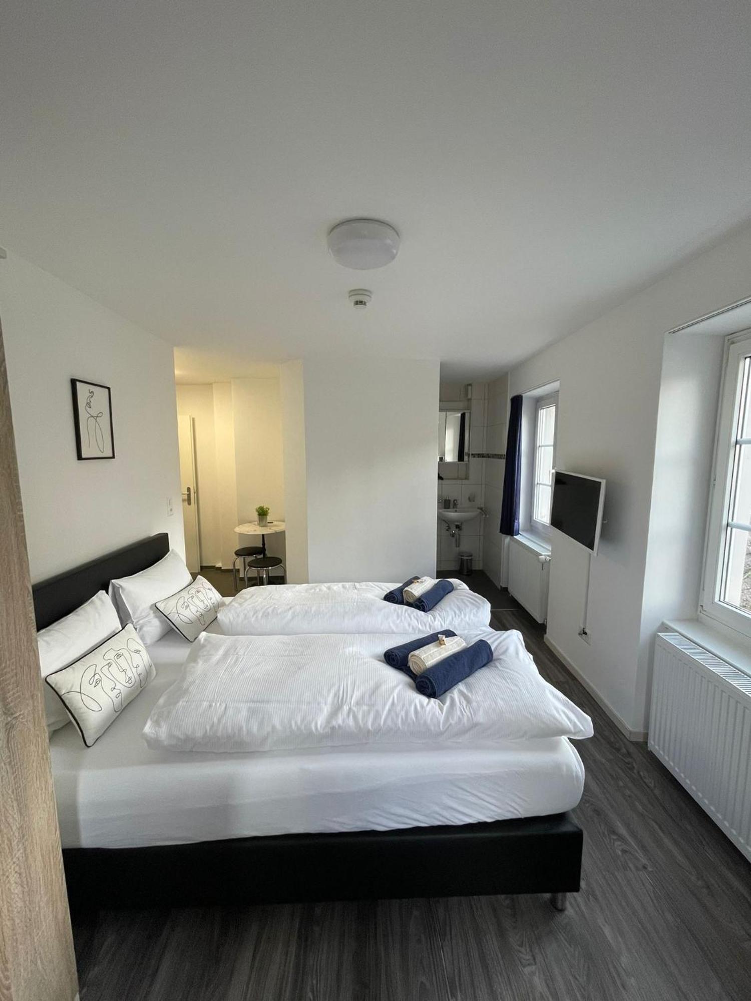 Haus Zum Ruetli Apartment Chur Bagian luar foto