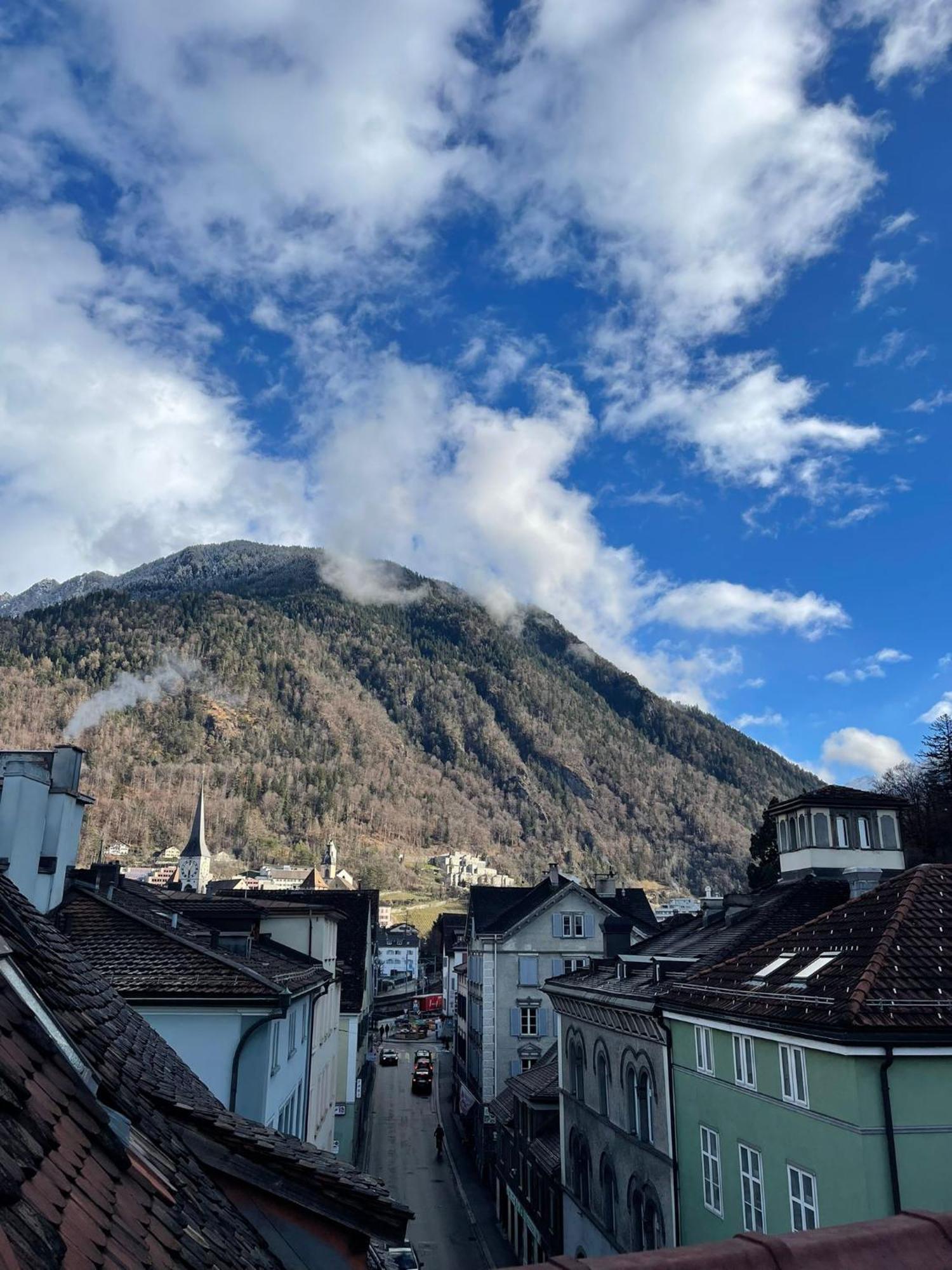 Haus Zum Ruetli Apartment Chur Bagian luar foto