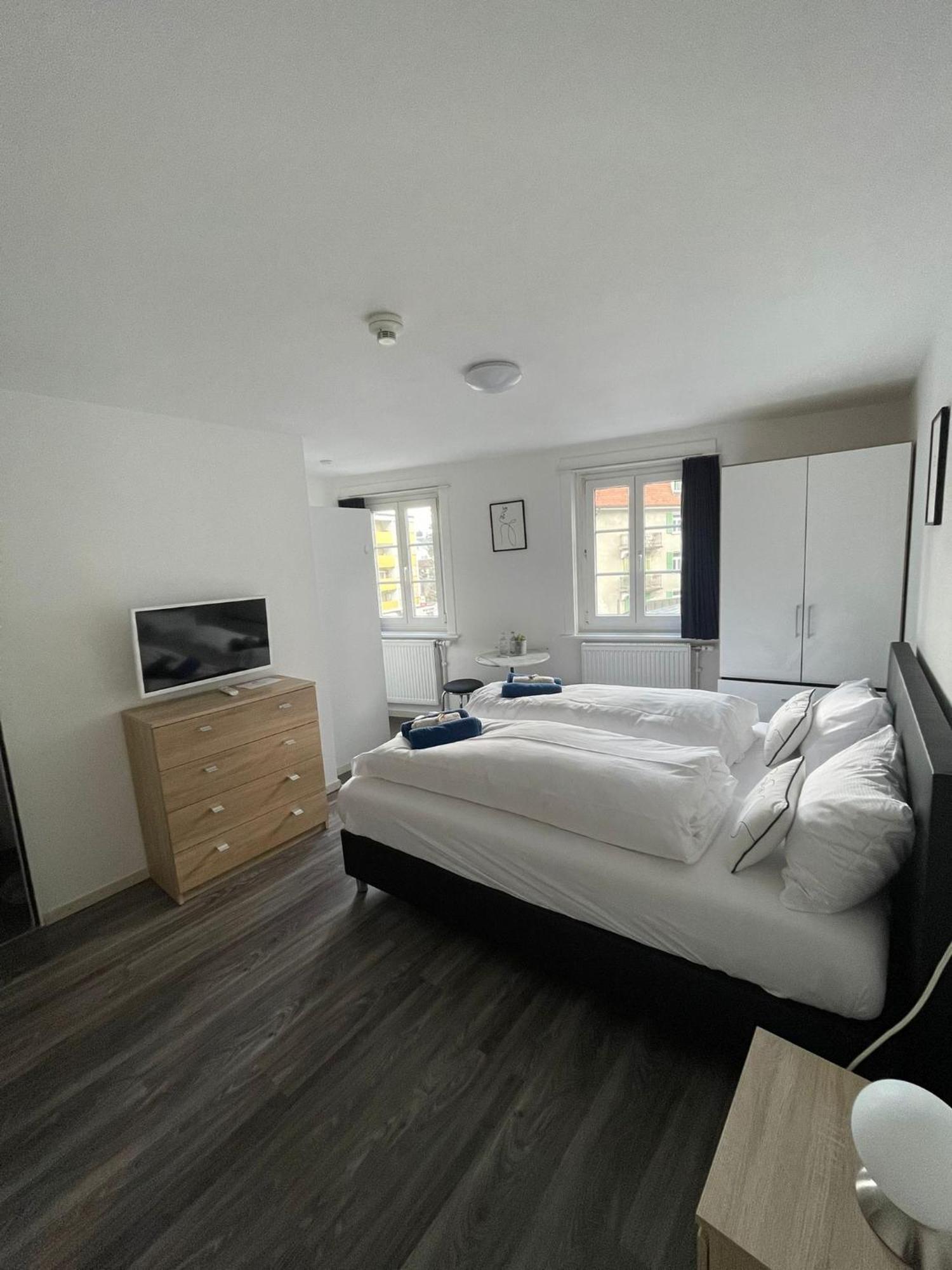 Haus Zum Ruetli Apartment Chur Bagian luar foto
