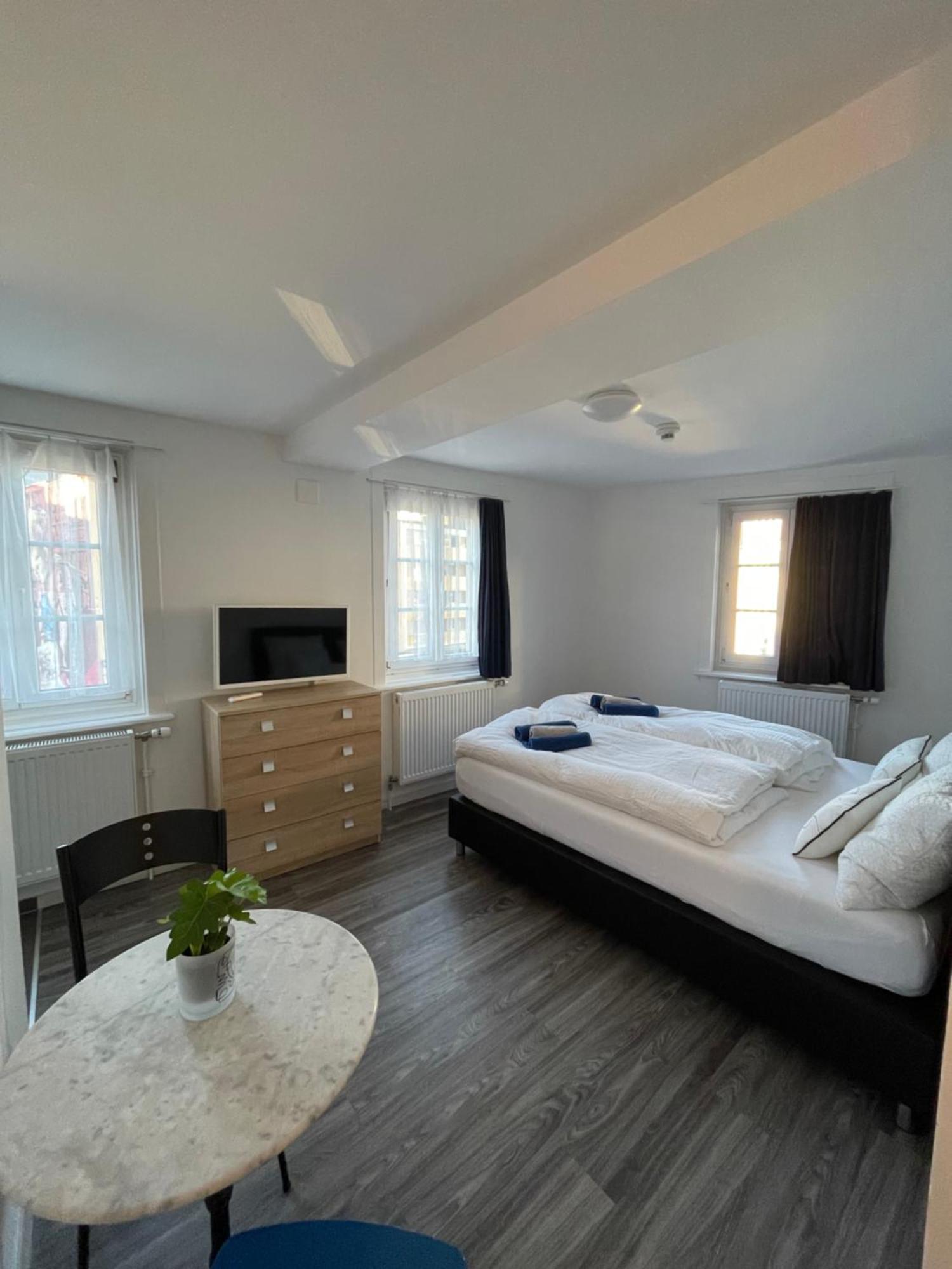 Haus Zum Ruetli Apartment Chur Bagian luar foto